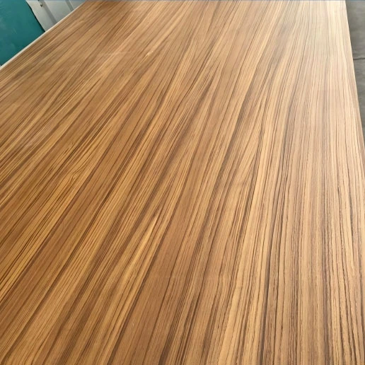 लकड़ी का लिबास लेपित बोर्ड